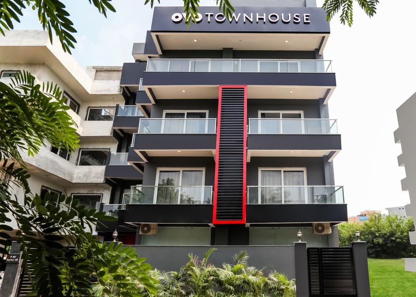 Haryana Gurugram Hotel Exterior