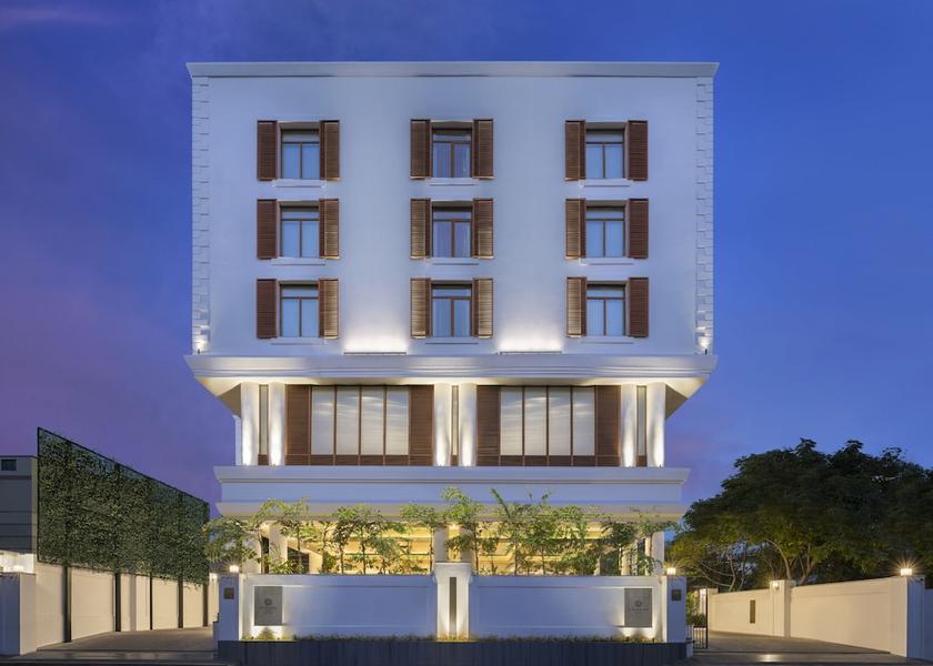 Pondicherry Pondicherry Front of property - evening/night