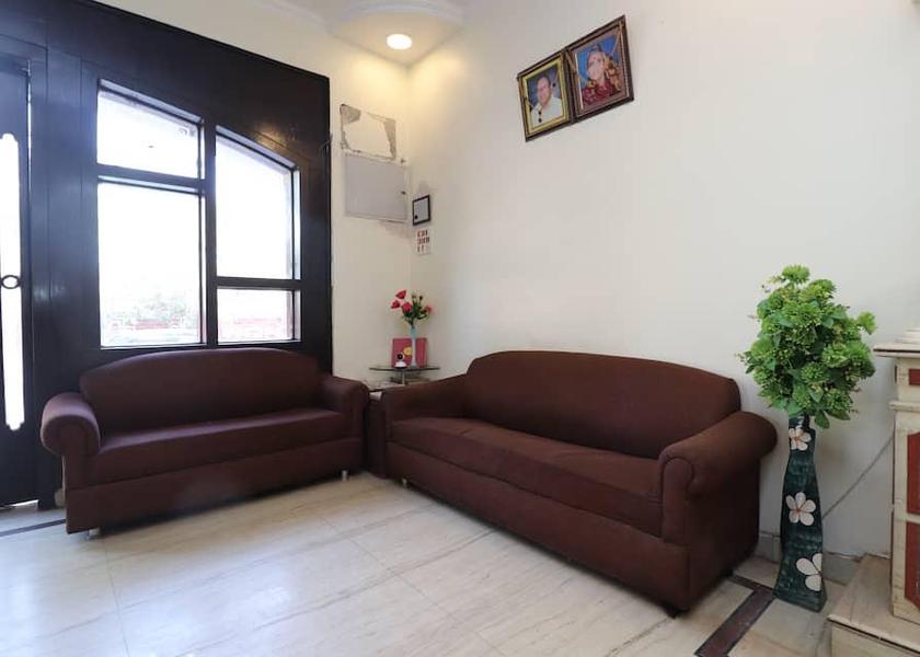 Madhya Pradesh Gwalior SITTING AREA