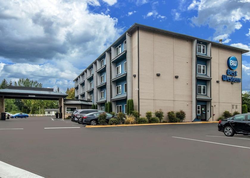 Oregon McMinnville Exterior Detail