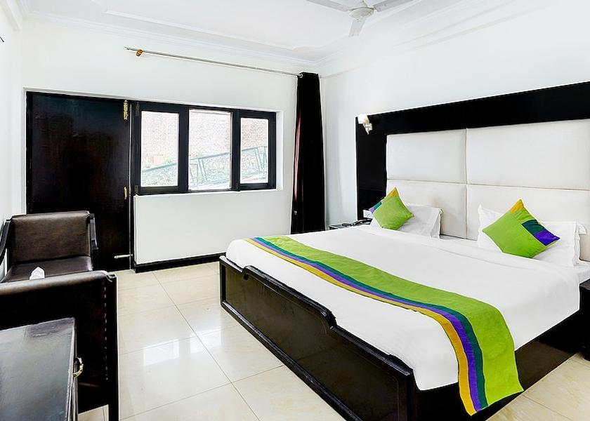 Uttarakhand Mussoorie Room