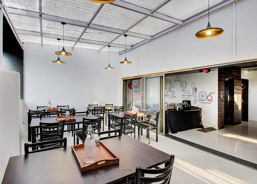 Maharashtra Pune Food & Dining