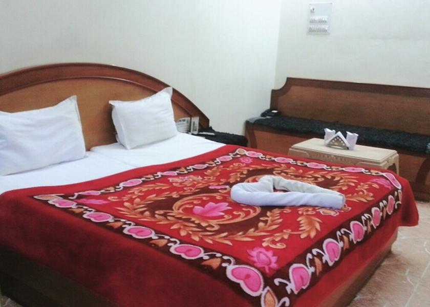Madhya Pradesh Datia standard AC room