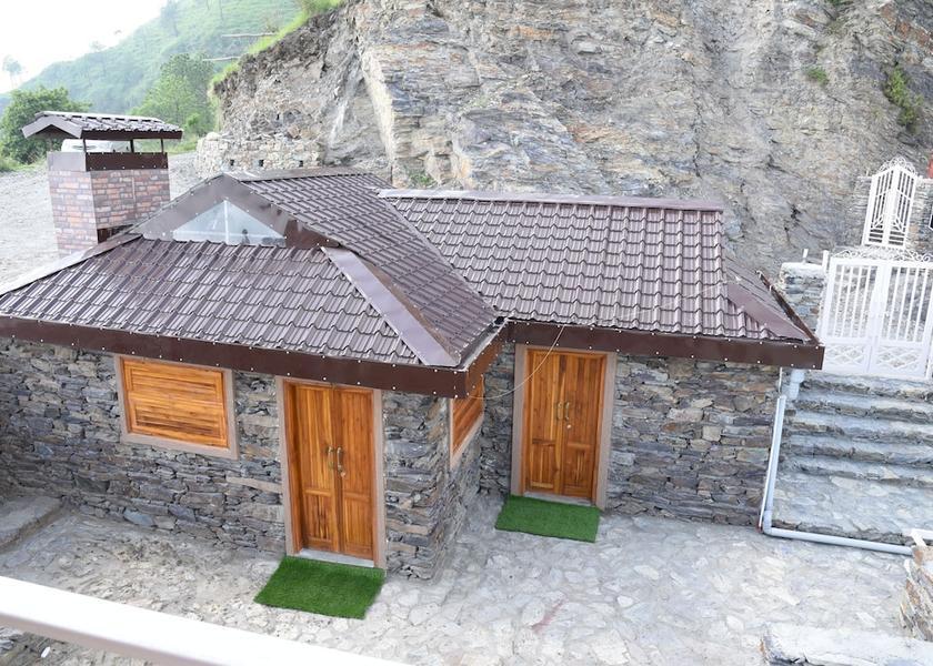 Himachal Pradesh Chail Interior