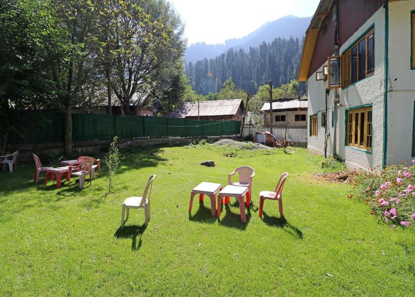 Jammu and Kashmir Pahalgam Entrance