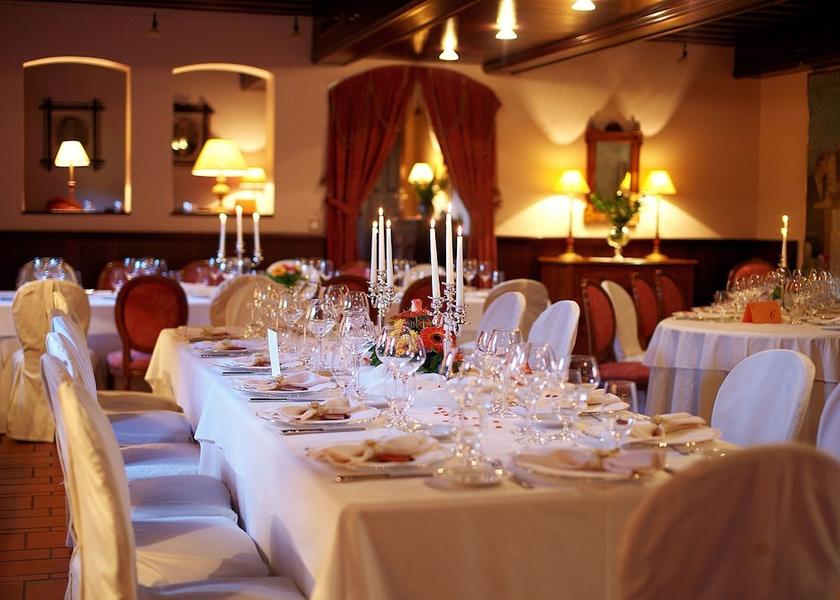  Spodnja Idrija Restaurant