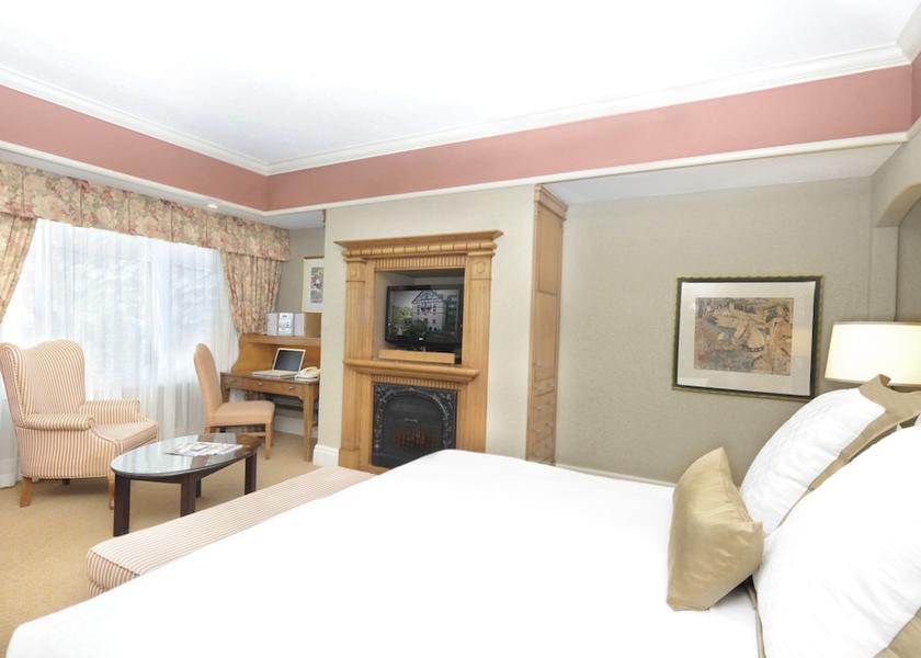 Ontario Toronto Room