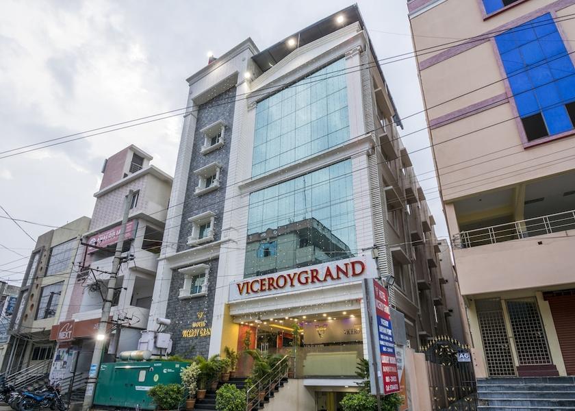 Andhra Pradesh Guntur Front of property