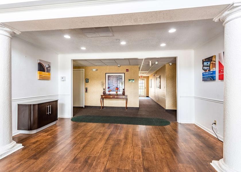 Louisiana Shreveport Lobby