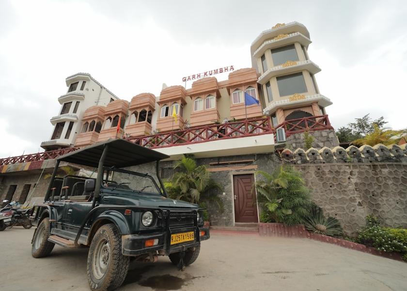 Rajasthan Kumbhalgarh Hotel Exterior