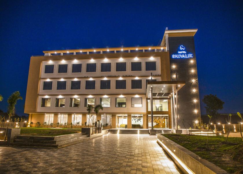 Gujarat Mehsana Hotel Exterior