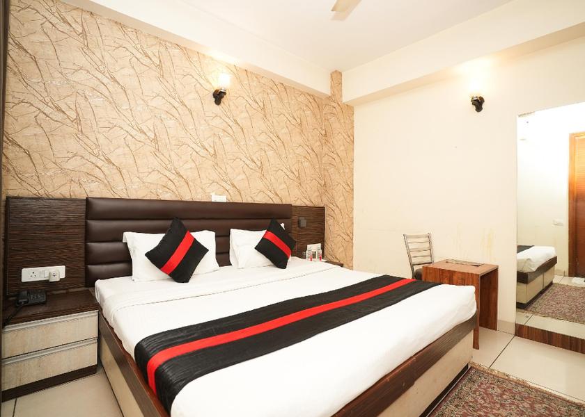 Delhi Delhi Bed
