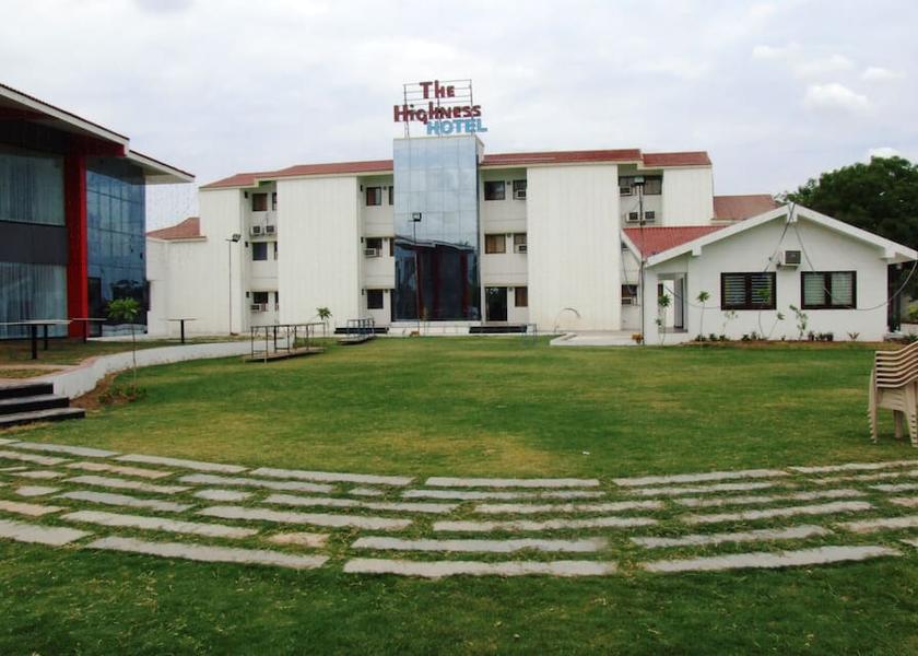 Gujarat Mehsana Outdoors