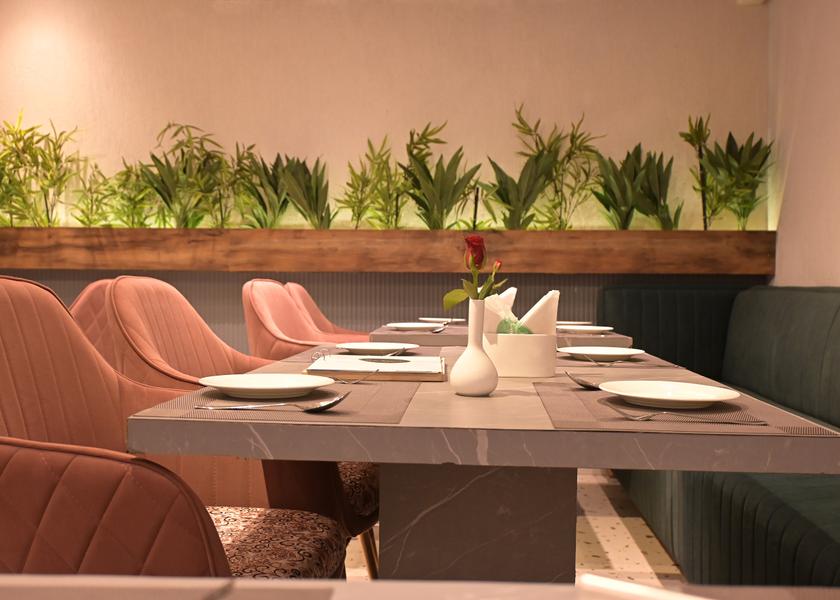 Uttar Pradesh Prayagraj Food & Dining