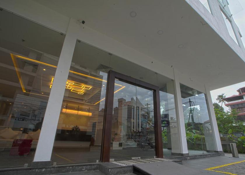 Kerala Thiruvananthapuram Hotel Exterior