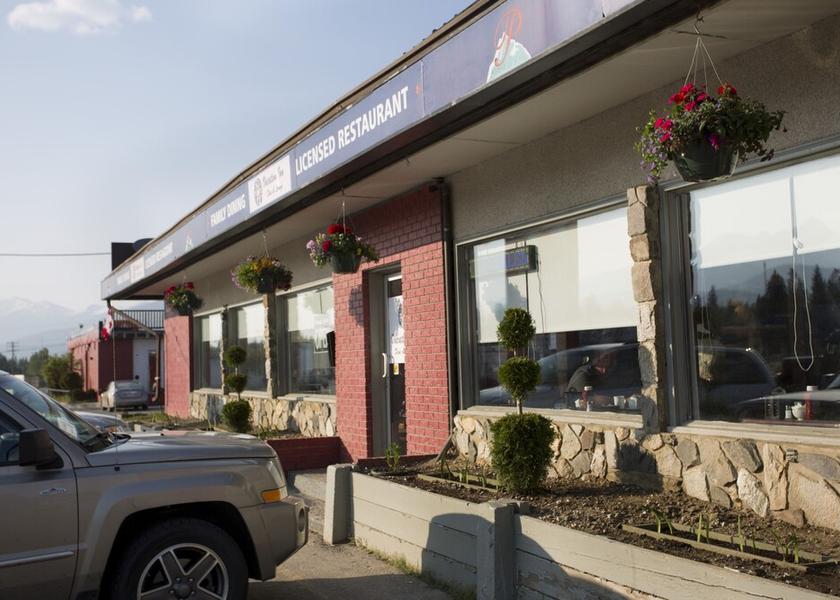 British Columbia Valemount Family Dining