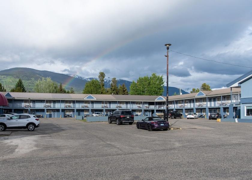 British Columbia Valemount Front of property