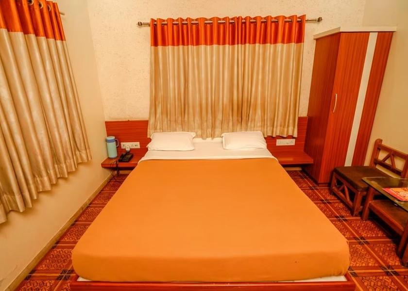 Gujarat Rajkot Royal AC Maharaja Suite (Free Wifi & Parking)