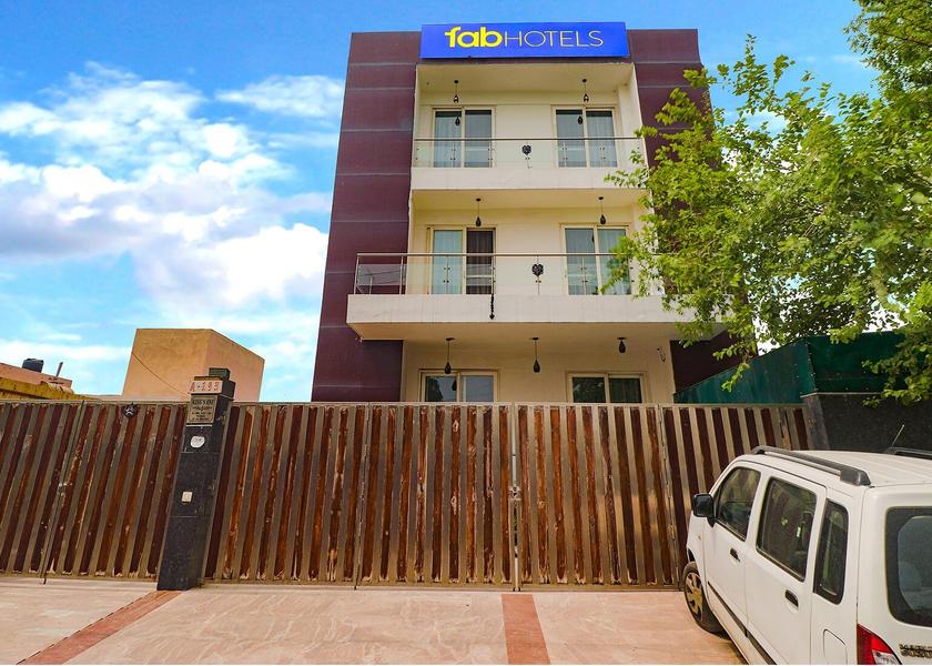 Uttar Pradesh Noida Hotel Exterior