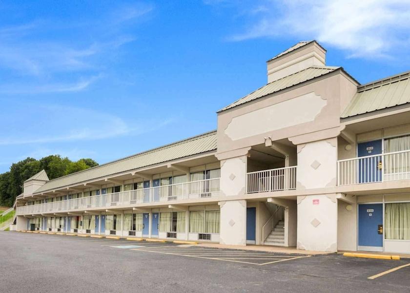 Tennessee Pulaski Exterior