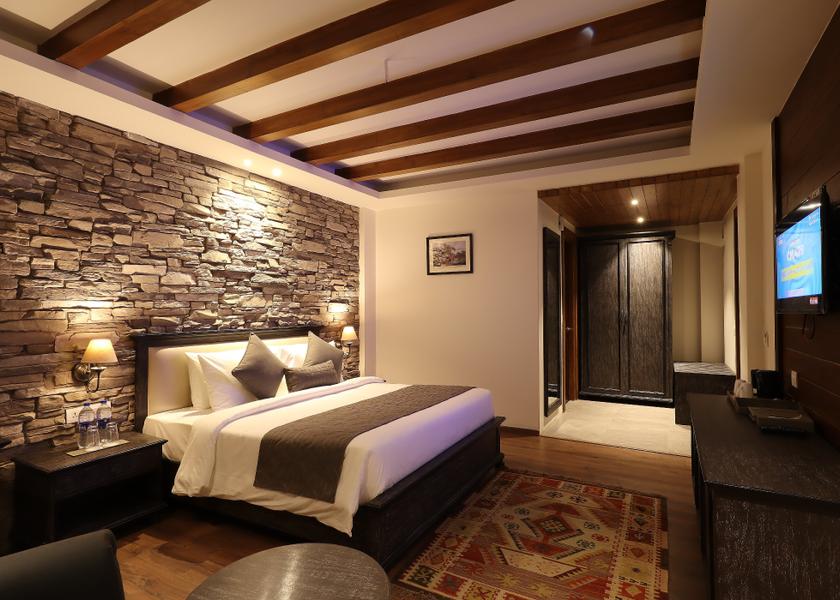 Himachal Pradesh Manali Food & Dining