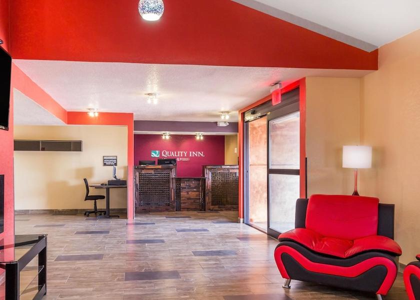 Colorado Lamar Lobby