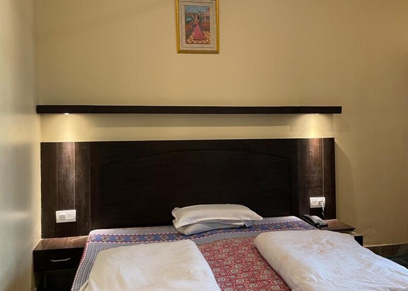 Uttarakhand Kashipur Double Deluxe Room