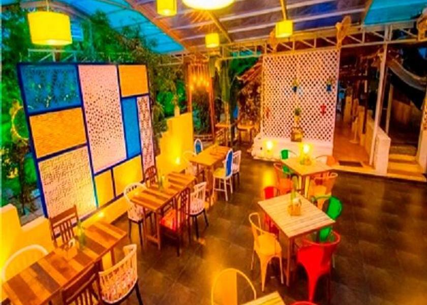 Maharashtra Ganpatipule Food & Dining