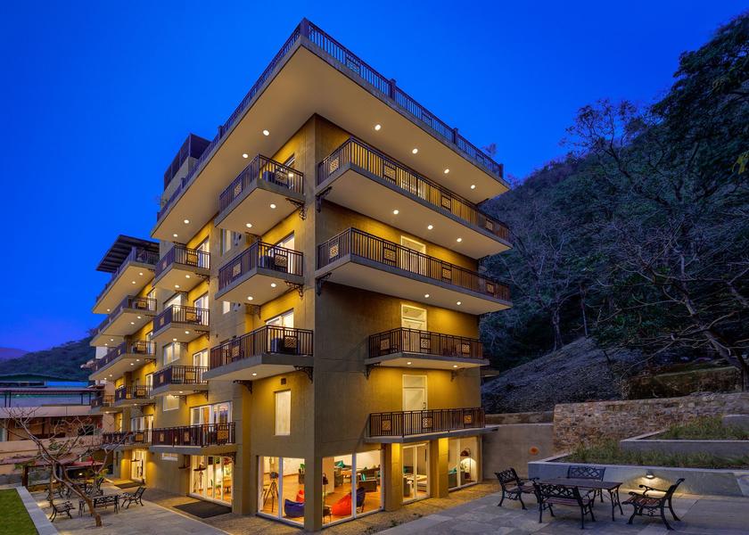Uttarakhand Rishikesh Hotel Exterior