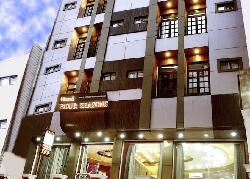 Uttar Pradesh Varanasi Exterior