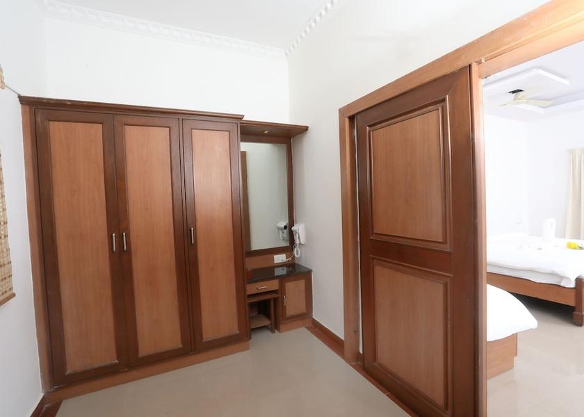 Tamil Nadu Denkanikota Room