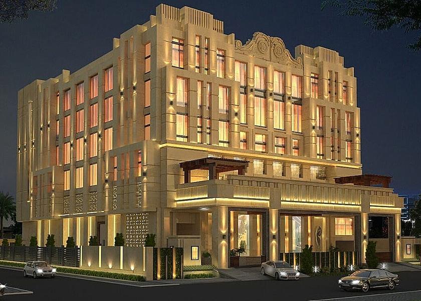 Uttar Pradesh Lucknow Front of property - evening/night
