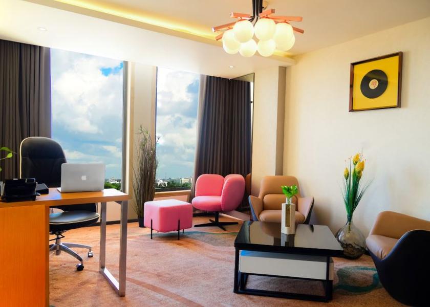 Uttar Pradesh Lucknow Public Areas