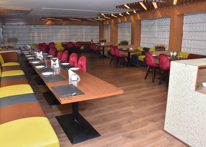Uttar Pradesh Kanpur Food & Dining