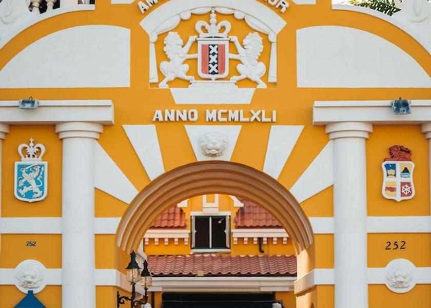  Noord Property entrance