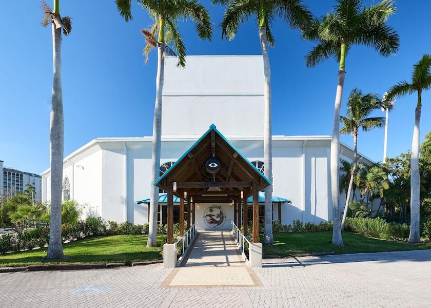 Florida Fort Myers Exterior Detail