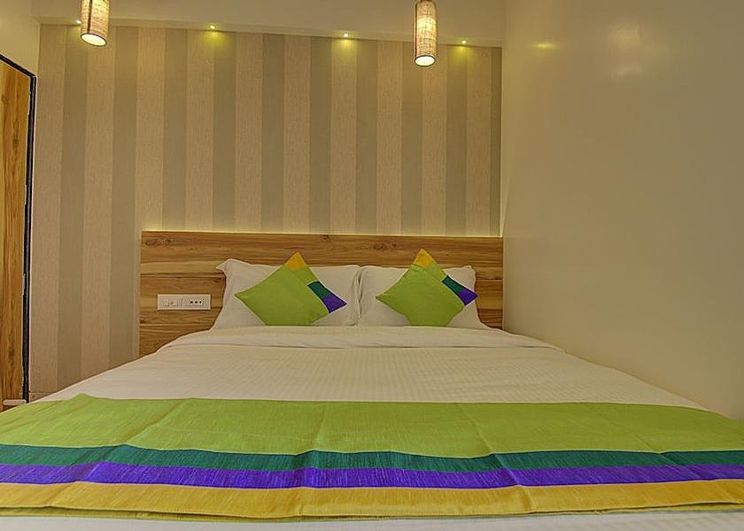 Gujarat Surat Room