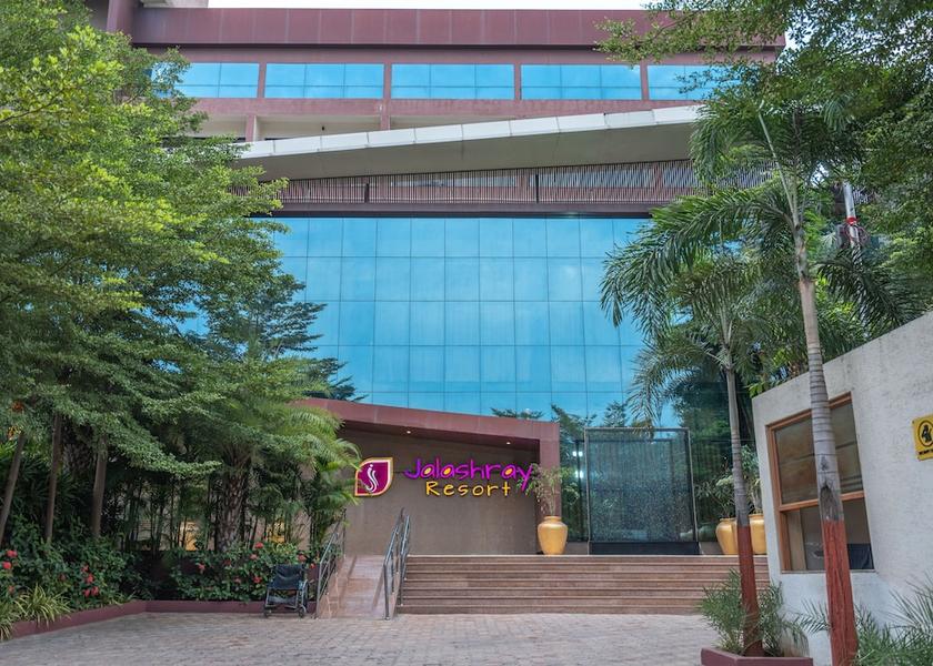 Gujarat Nadiad Hotel Exterior