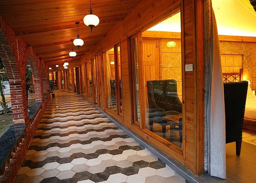 Uttarakhand Dehradun Hotel Exterior
