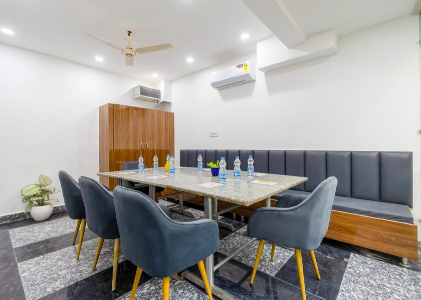 Uttar Pradesh Noida Food & Dining