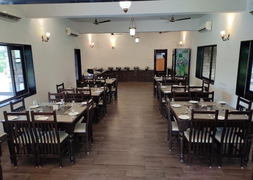 Gujarat Sasan Gir Food & Dining