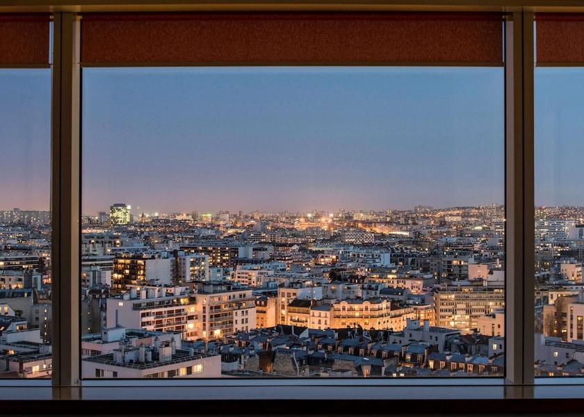 Ile-de-France Paris Room