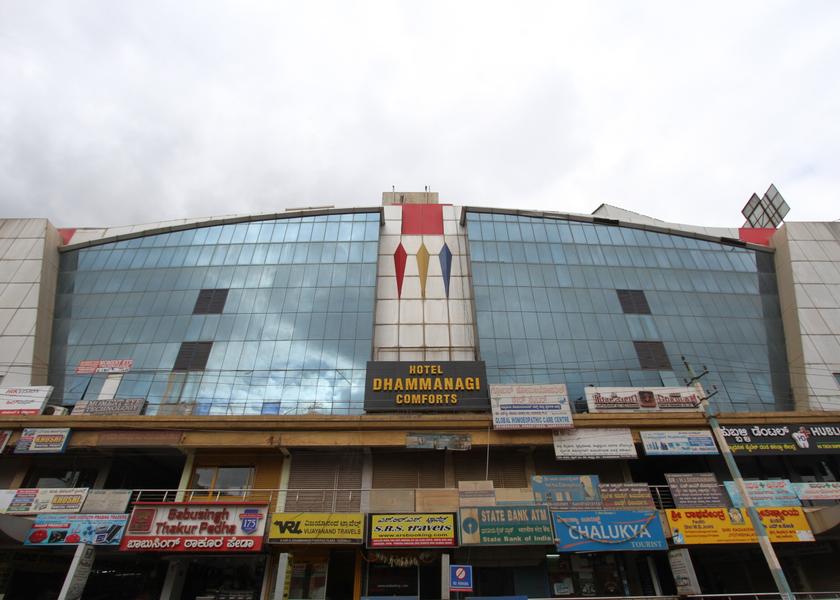 Karnataka Hubballi Hotel Exterior