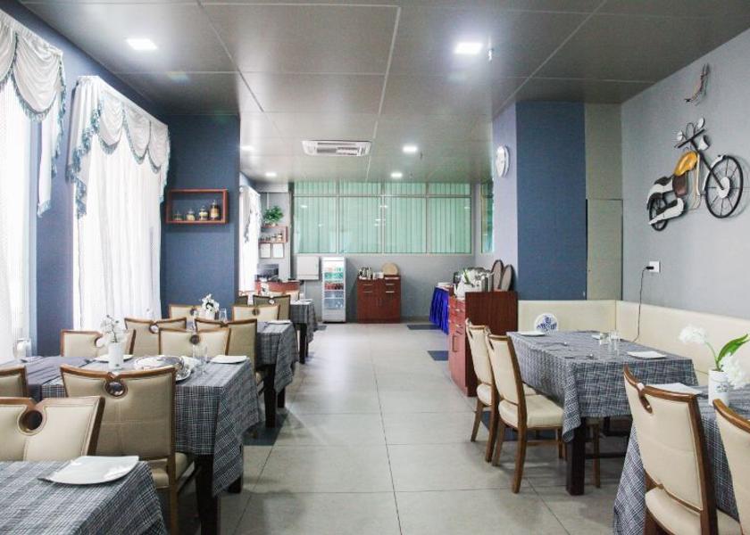 Kerala Thiruvananthapuram Food & Dining