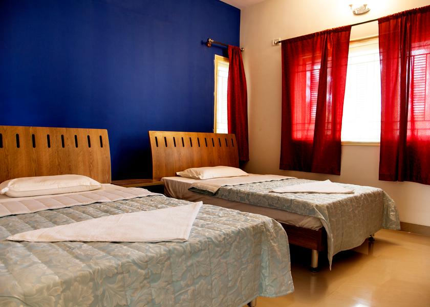Tamil Nadu Yelagiri Cottage Room