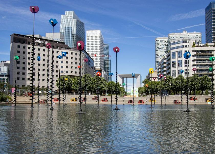 Île-de-France Courbevoie Exterior view