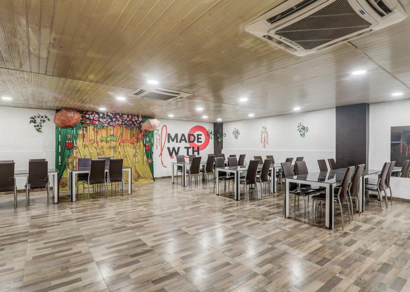 Uttar Pradesh Kanpur Food & Dining