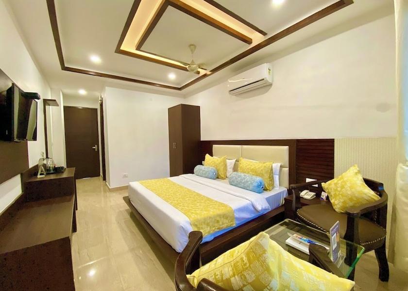Uttarakhand Rishikesh Room