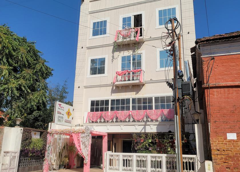 Uttar Pradesh Prayagraj Hotel Exterior