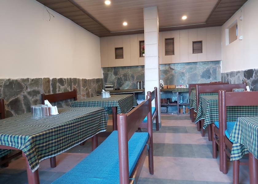 Uttarakhand Kausani Food & Dining